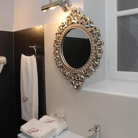 Otel Il Palazzo & Anabolu
