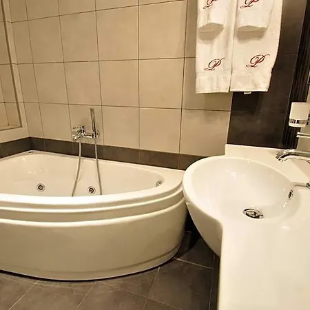 Il Palazzo & Hotel 4*