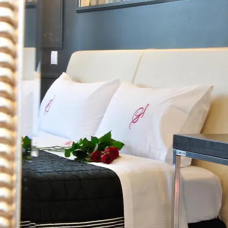 Otel Il Palazzo & 4*
