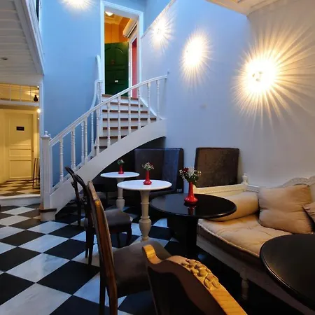 Otel Il Palazzo & 4*